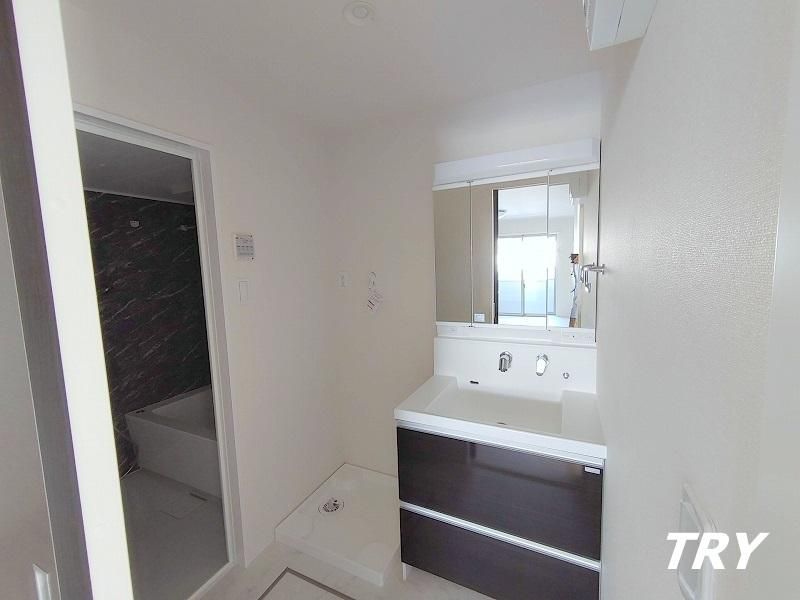 �y���ʏ��z�@