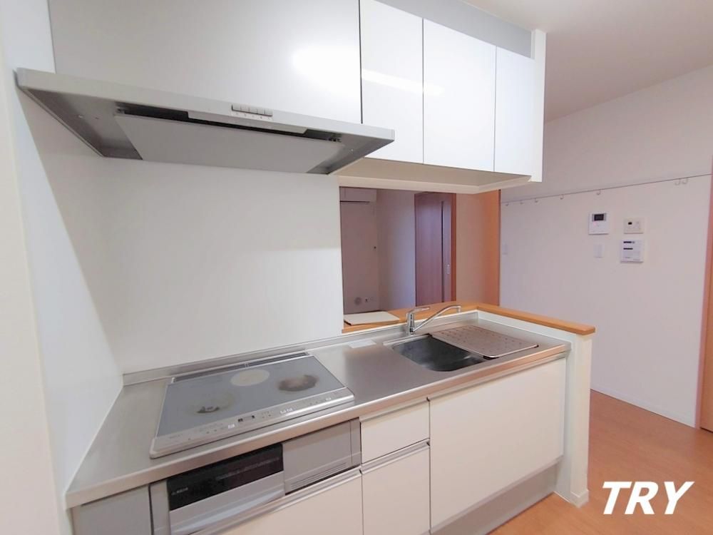 �y�L�b�`���z�@