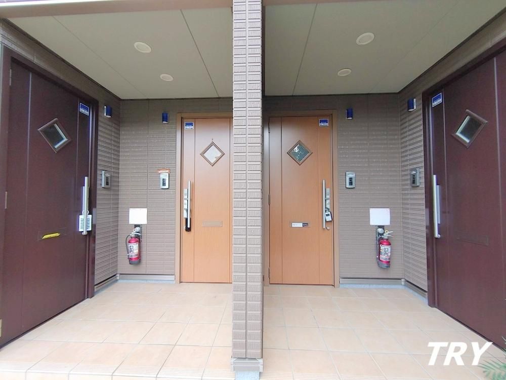 �y�G���g�����X�z�@