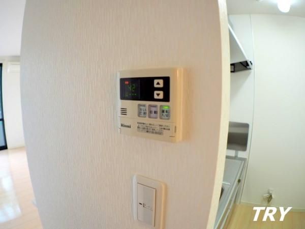 �y���̑��ݔ��z�@