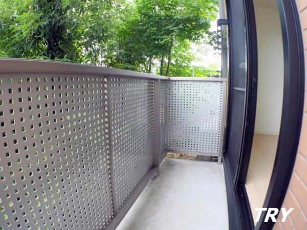 �y�o���R�j�[�z�@