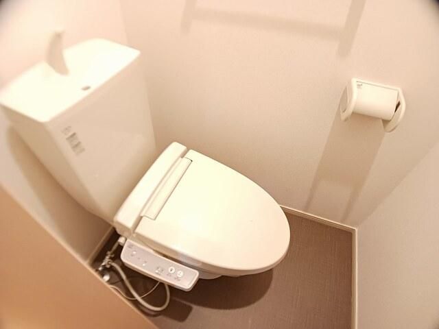 �y�g�C���z�@