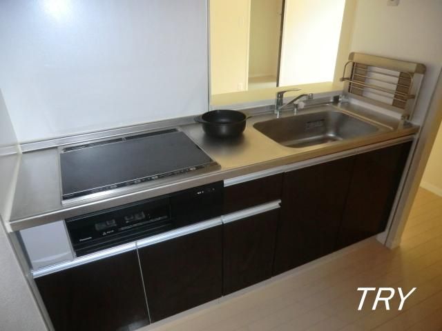 �y�L�b�`���z�@