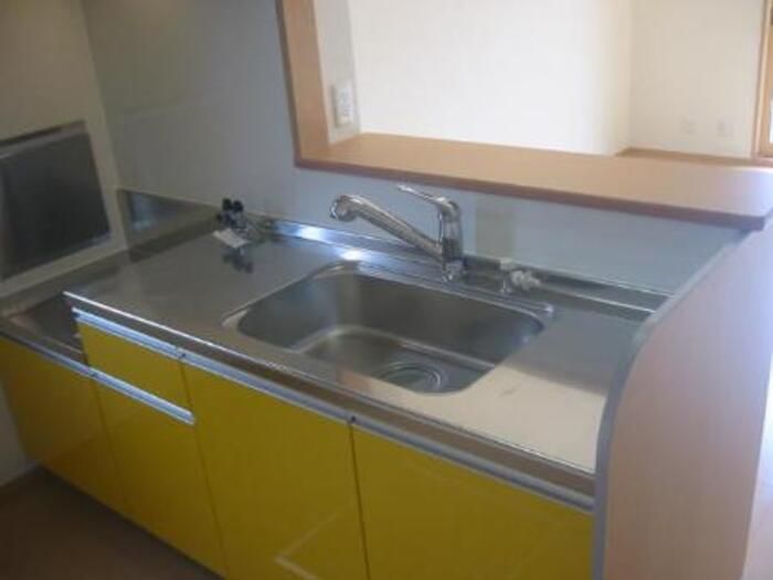 �y�L�b�`���z�@