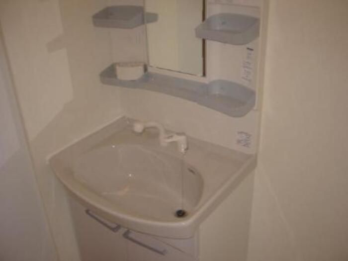 �y���ʏ��z�@