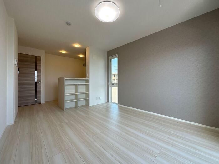 �y���ԁE���r���O�z�@