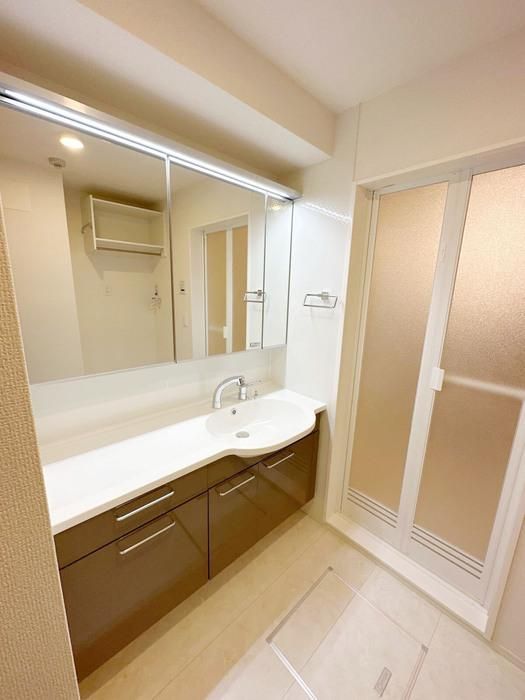 �y���ʏ��z�@