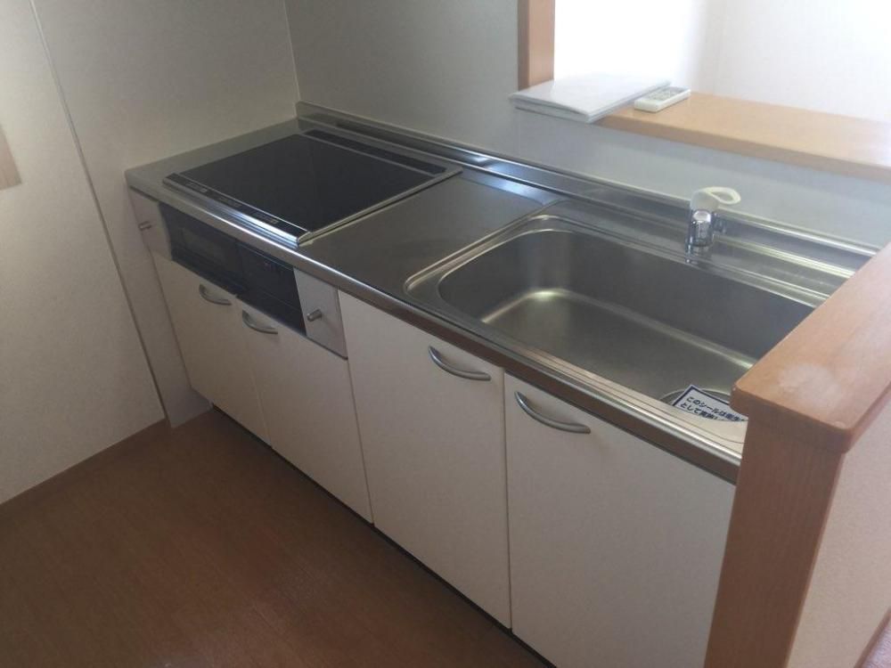 �y�L�b�`���z�@