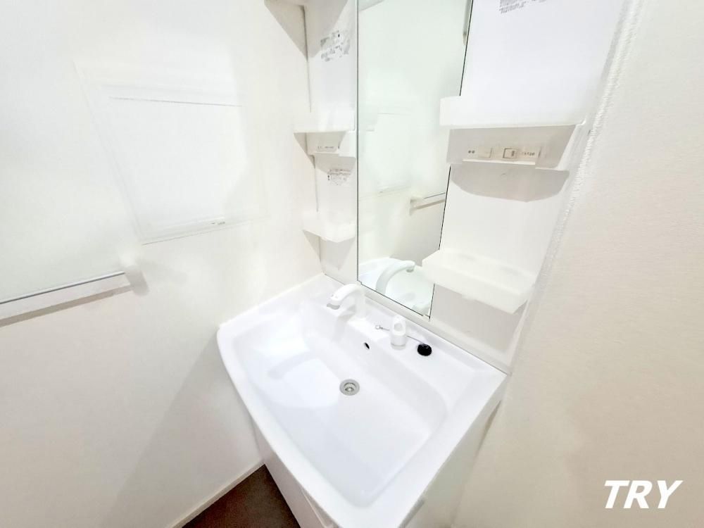 �y���ʏ��z�@