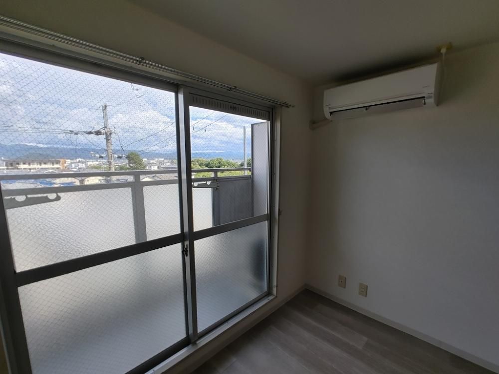 �y�o���R�j�[�z�@