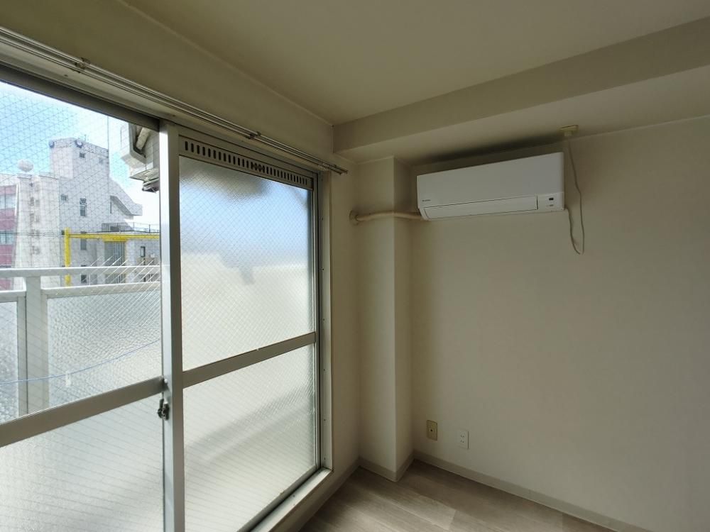 �y�o���R�j�[�z�@