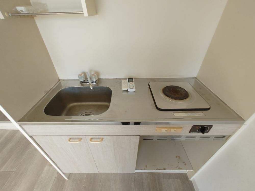 �y�L�b�`���z�@