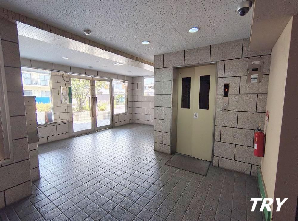 �y���r�[�z�@