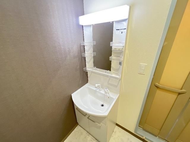 �y���ʏ��z�@