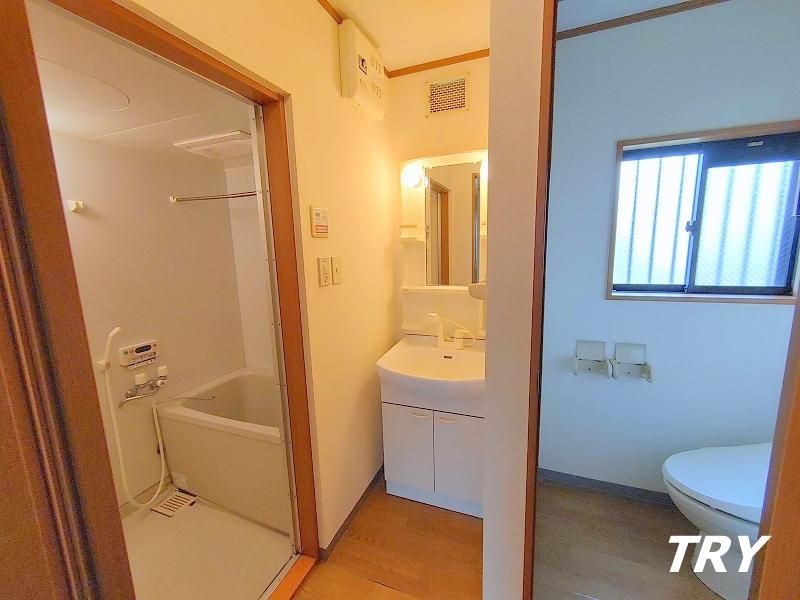 �y���ʏ��z�@