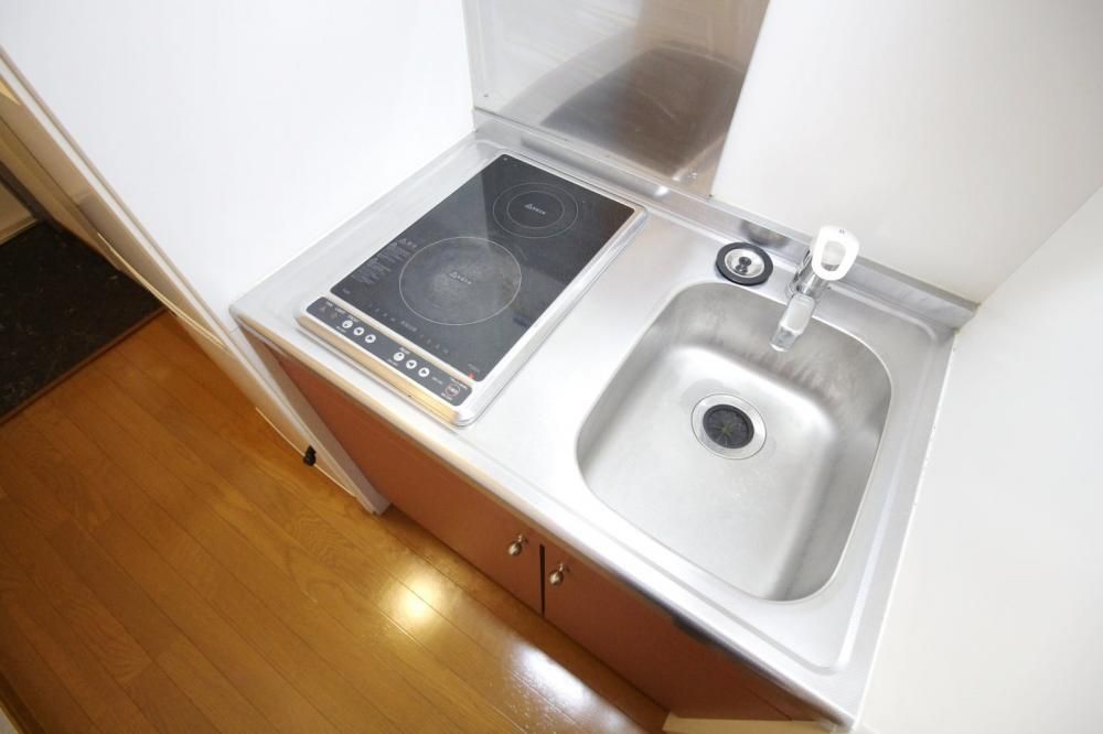 �y�L�b�`���z�@