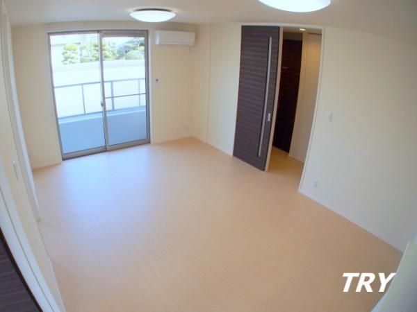 �y�����E���r���O�z�@���r���O�@14.5���@�G�A�R���t