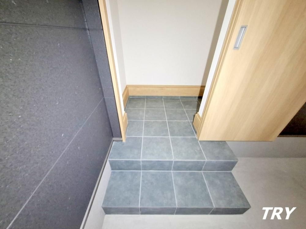 �y���ցz�@