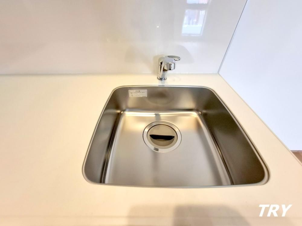 �y�L�b�`���z�@