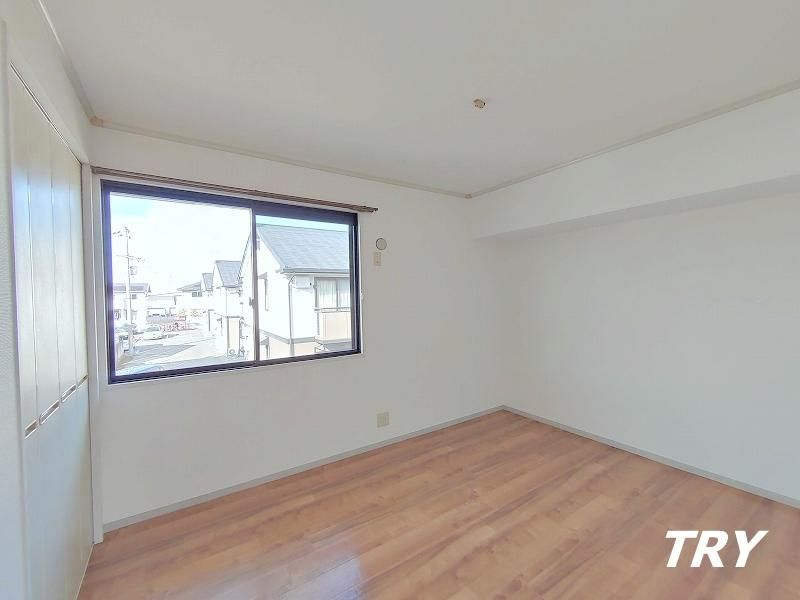 �y�Q���z�@