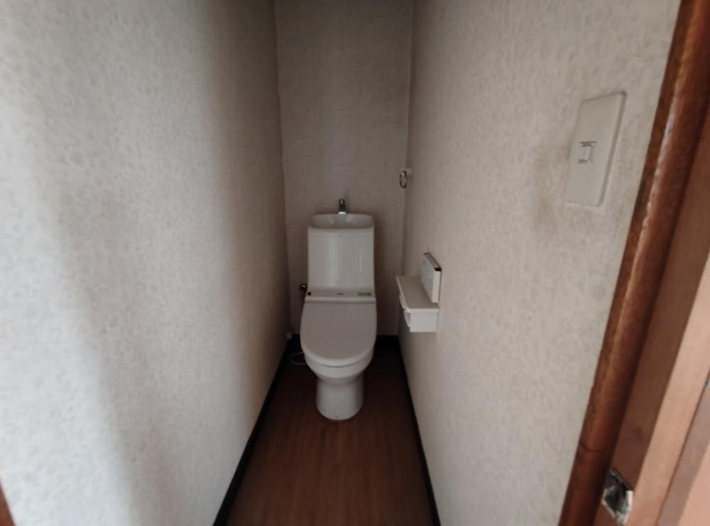 �y�g�C���z�@