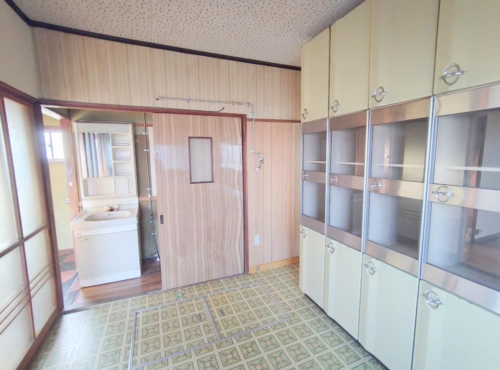 �y�L�b�`���z�@