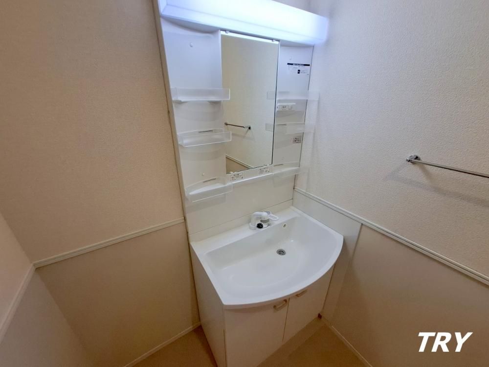 �y���ʏ��z�@