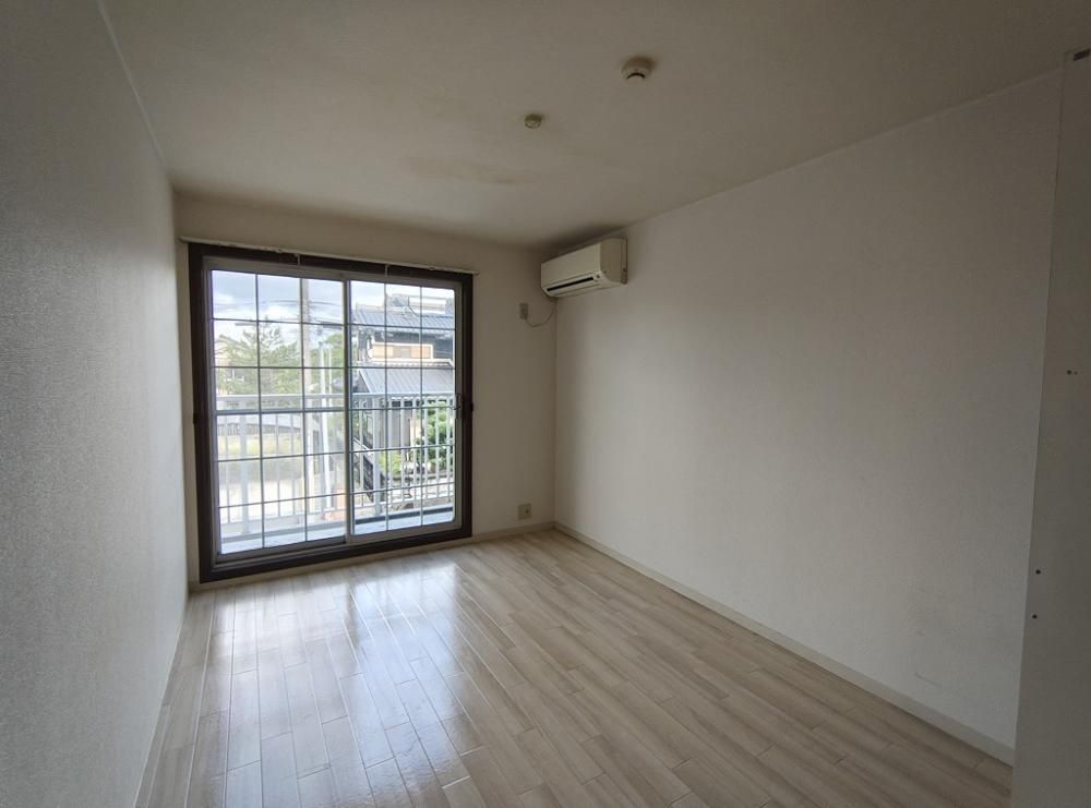 �y���̑������E�X�y�[�X�z�@