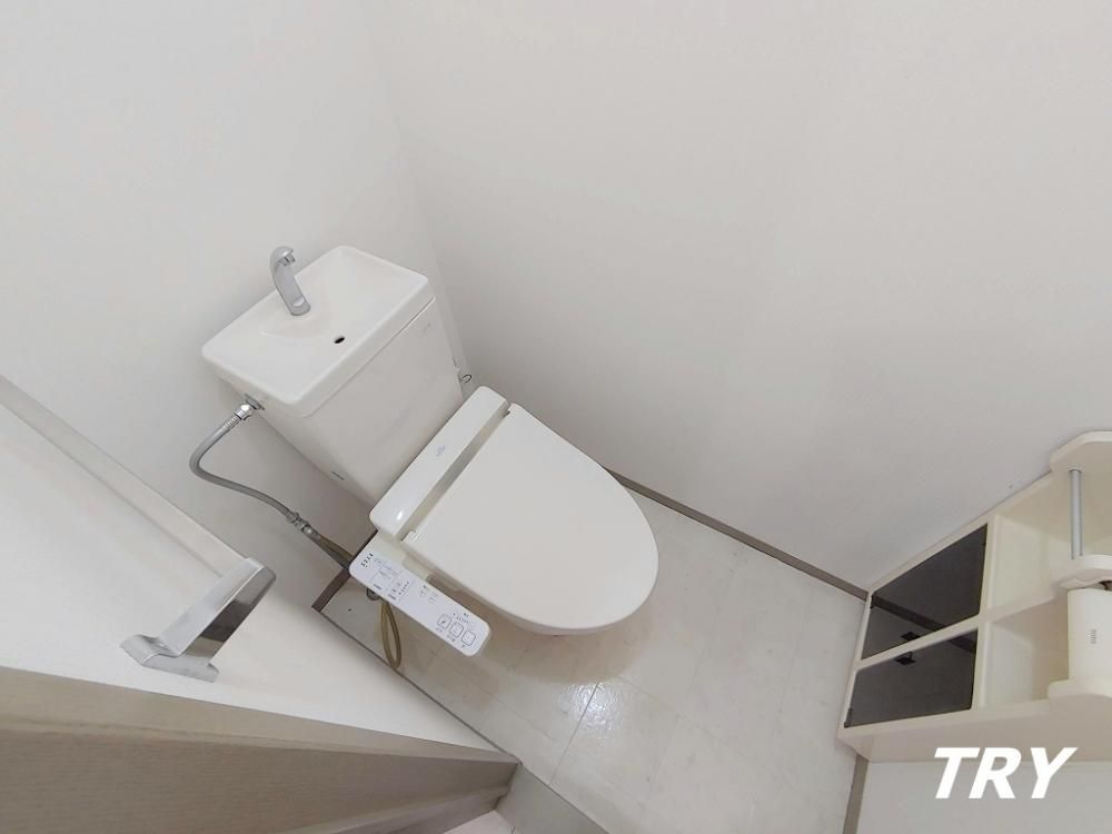 �y�g�C���z�@