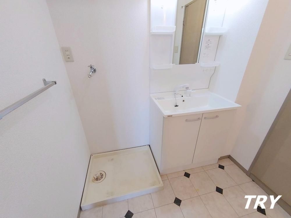 �y���ʏ��z�@