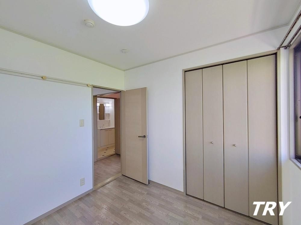 �y�Q���z�@