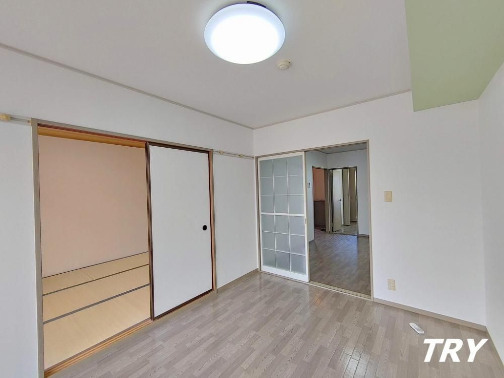 �y���̑������E�X�y�[�X�z�@