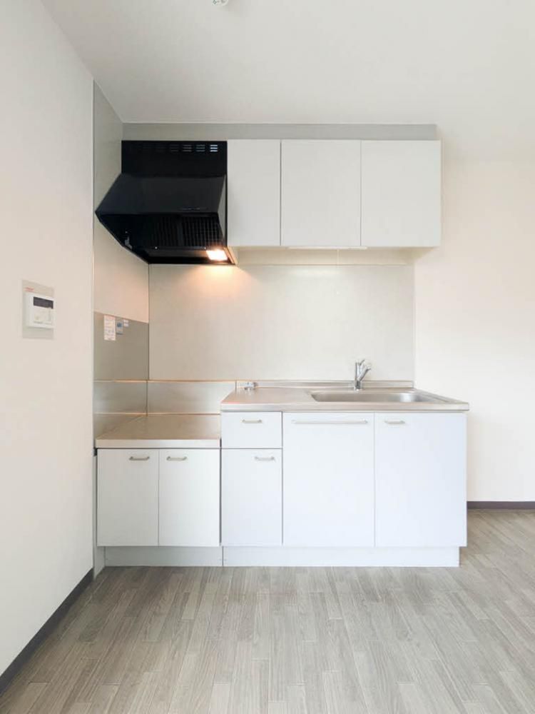 �y�L�b�`���z�@