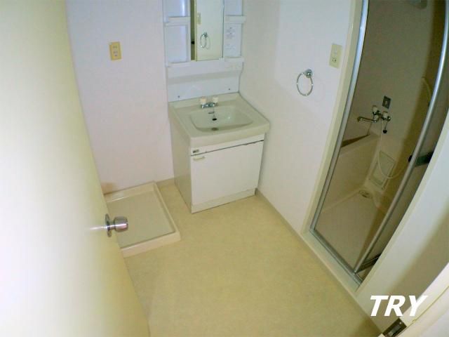 �y���ʏ��z�@