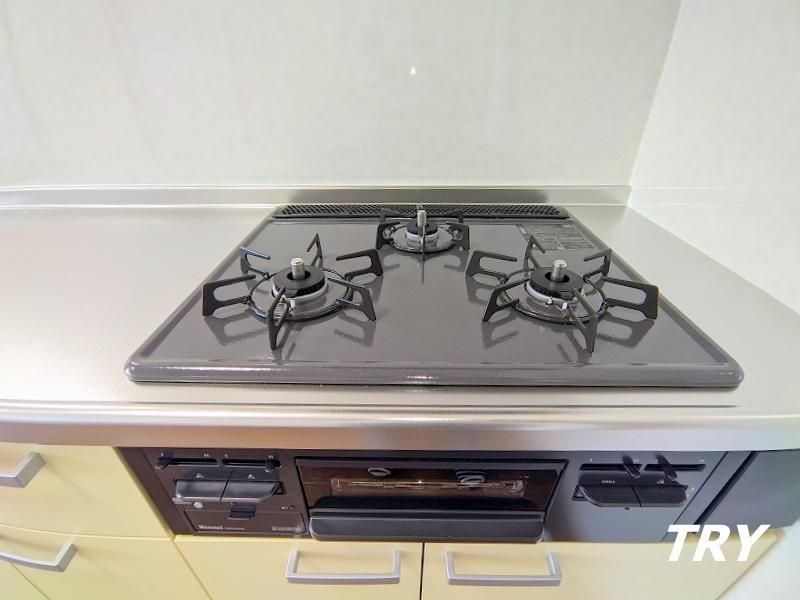 �y�L�b�`���z�@