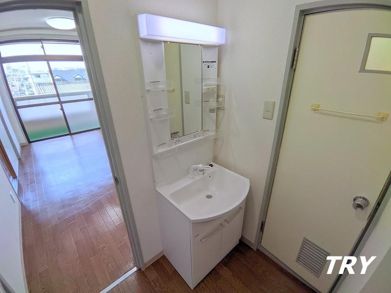 �y���ʏ��z�@