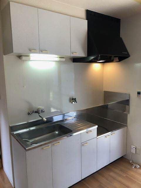 �y�L�b�`���z�@