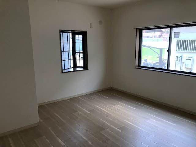 �y���̑������E�X�y�[�X�z�@