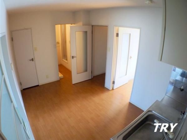 �y�����E���r���O�z�@�_�C�j���O