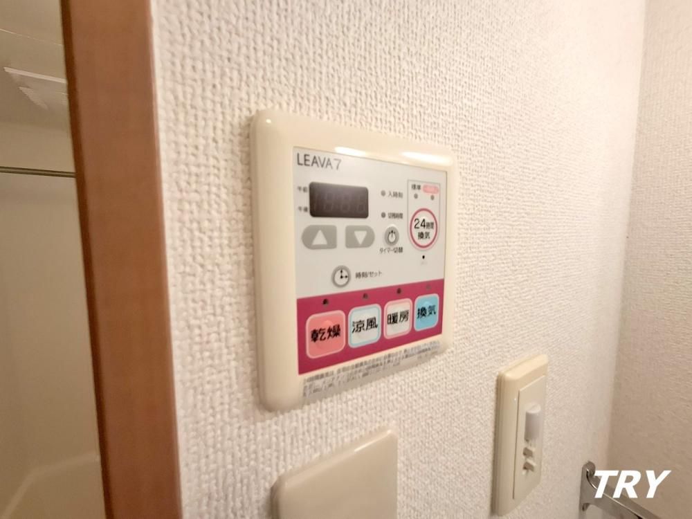 �y���ʏ��z�@