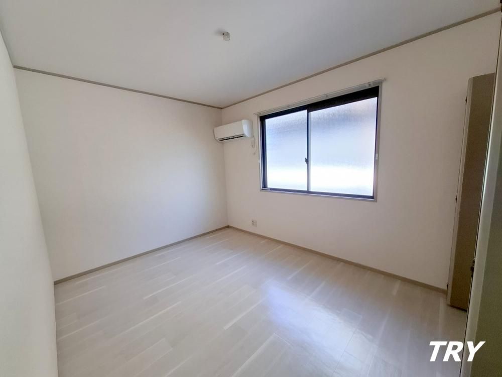 �y�Q���z�@