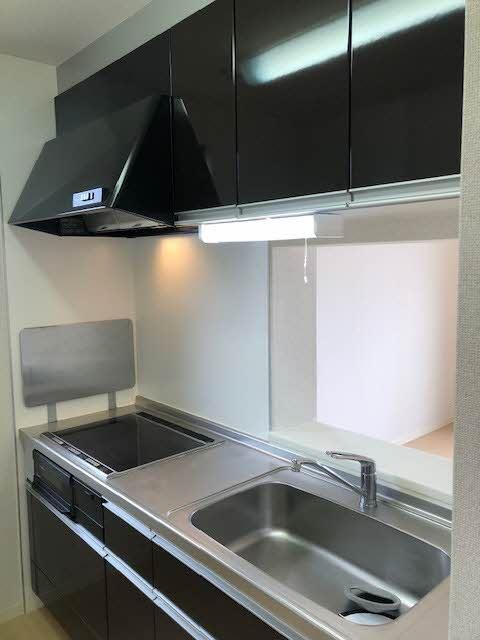 �y�L�b�`���z�@