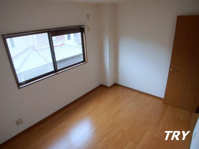 �y�Q���z�@