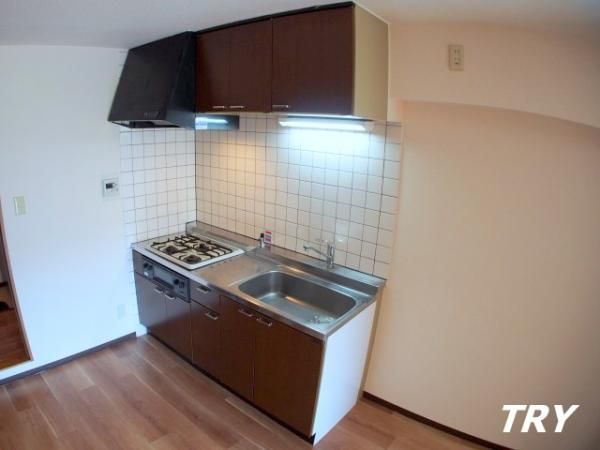 �y�L�b�`���z�@