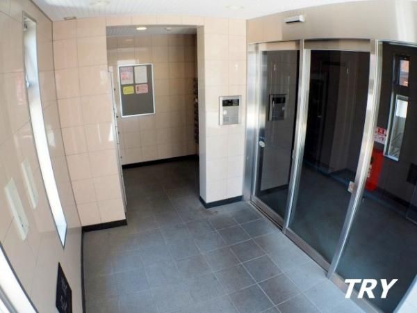 �y�G���g�����X�z�@