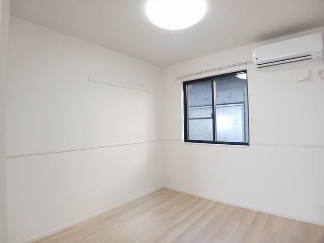 �y���̑������E�X�y�[�X�z�@