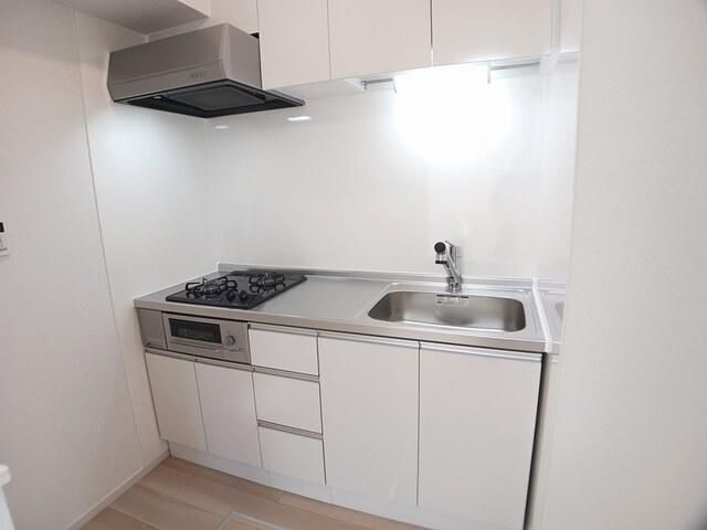 �y�L�b�`���z�@