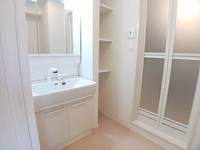 �y���ʏ��z�@