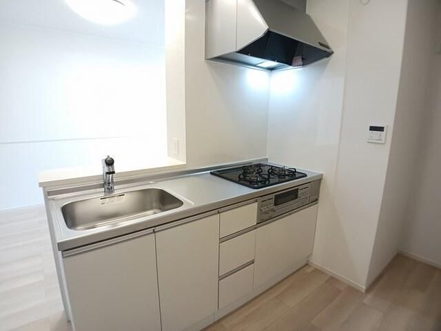 �y�L�b�`���z�@