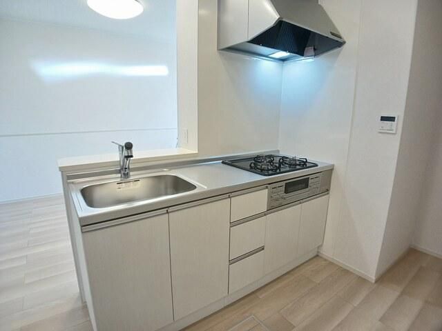 �y�L�b�`���z�@